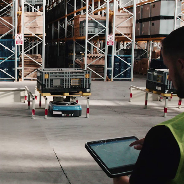 Otonom Mobil Robotlar Nedir? (AGV/AMR)